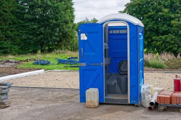 Types of Portable Toilets We Offer in Warsaw, KY